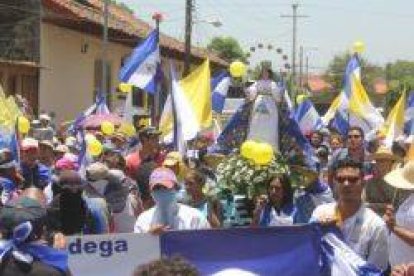 Peregrinación el pasado 11 de septiembre en León, Nicaragua, pidiendo a la Asunción de María paz para el país