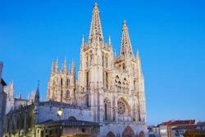 La catedral de Burgos está hermanada con la de Notre Dame por sus vínculos históricos