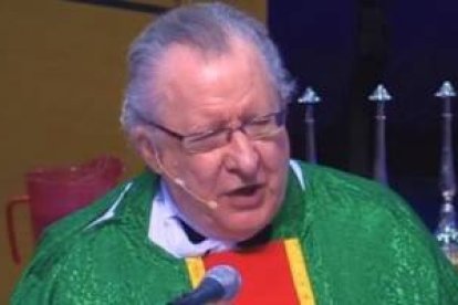 Pat Collins lleva ya muchos años atendiendo a las personas con oración de liberación y se siente desbordado... ahora entrena laicos