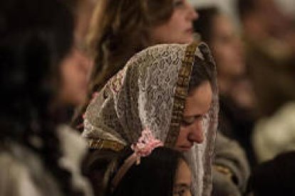 Cristianos coptos en una iglesia en el Sinaí