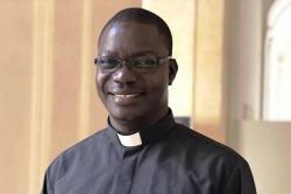 Augustine ha sido enviado a Roma a estudiar Comunicación Institucional en la Universidad de la Santa Cruz / CARF