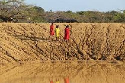 El acceso al agua potable es un problema para cientos de millones de personas / Manos Unidas