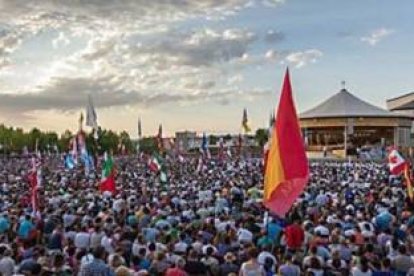 Cada año visitan Medjugorje millones de peregrinos. Muchos de ellos acuden con heridas y sin fe y vuelven transformados