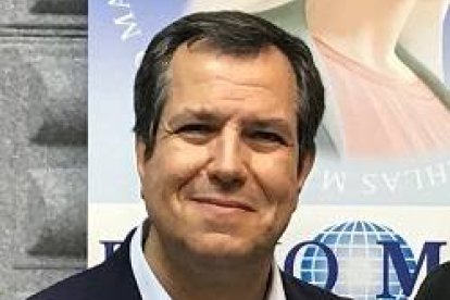 Álex Rosal es director de Religión en Libertad