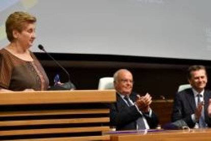 Mariella Enoc, presidenta del hospital, ofrece los datos - ella fue con un avión medicalizado a Londres a intentar salvar al pequeño Alfie Evans... no le dejaron