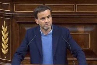 El diputado Jaume Asens, futuro ministro, atacó públicamente al cardenal Cañizares durante la sesión de investidura