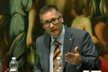 El doctor Renzo Puccetti, de 54 años, es internista y profesor de Bioética en el Pontificio Ateneo Regina Apostolorum de Roma y en el Pontificio Instituto Juan Pablo II.