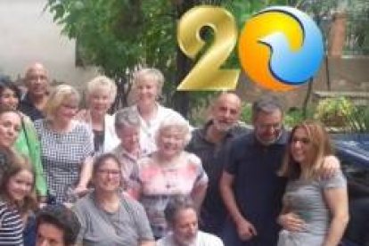 Colaboradores y voluntarios de la Fraternidad Monástica que impulsa Cetelmón, un canal que cumple 20 años