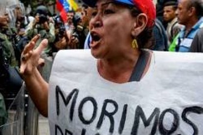 En Venezuela hace ya más de dos años que se extiende el hambre y los venezolanos se las ingenian para apenas sobrevivir