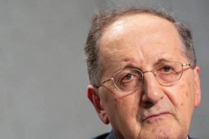 El cardenal Beniamino Stella, prefecto de la Congregación para el Clero y los Seminarios