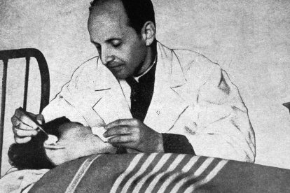 Su formación médica hizo que Arrupe reaccionase rápidamente tras la explosión de la bomba atómica, convirtiendo el noviciado de Nagatsuka en hospital de campaña.