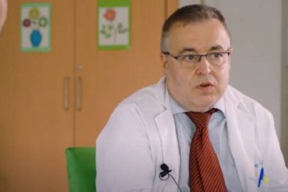 Javier Rocafort es director médico en el Hospital Laguna de Madrid, especializado en cuidados paliativos
