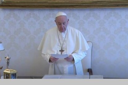 El Papa ha repasado las enseñanzas de Pentecostés -aplicadas a este tiempo de pandemia- en un mensaje a la Renovación Carismática Católica