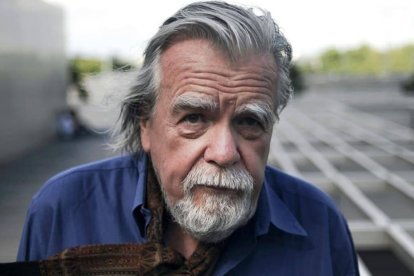 Michael Lonsdale recibió el premio en Cannes por su papel de hermano Luc en «De Dioses y hombres»