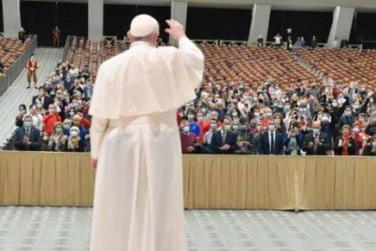 El Papa Francisco en su audiencia del miércoles en el aula Pablo VI - habló sobre la falsa oración, la que se hace sin amor al prójimo