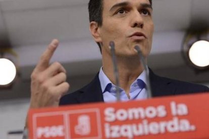 Pedro Sánchez felicita el Ramadán pero nunca usa la palabra Navidad ni Semana Santa ni felicita nada a los cristianos