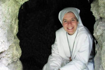 La hermana Clare Crockett murió en el terremoto de Ecuador de 2016. Desde entonces, conocer su vida, su conversión y su entrega a Dios ha transformado muchas almas.