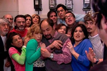 «La que se avecina», una serie de humor de éxito de Mediaset, como otras muchas: definen los criterios sociales con mayor eficacia que cientos de estudios académicos o pronunciamientos magisteriales.
