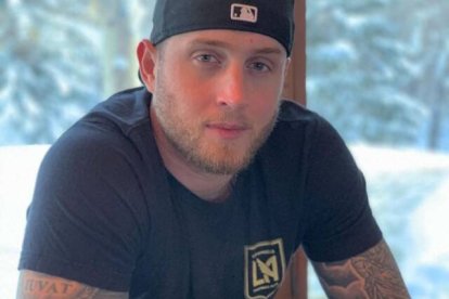 Chet Hanks, hijo de Tom Hanks, habla de la experiencia mística por la que dejó de ser ateo