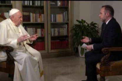 Entrevista en el telenoticiario TG5 de Italia con el Papa Francisco