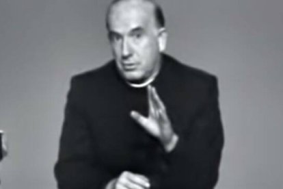 El padre Jorge Loring, en una intervención televisiva a mediados de los años 70.