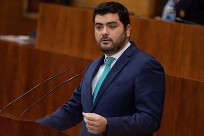 Javier Pérez tiene 30 años y el séptimo de ocho hermanos