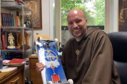 Tras una juventud alejado de la fe y dedicado por entero al skate y la velocidad, una profunda curiosidad invadió al franciscano John Paul Mary, que le condujo directamente al seminario.