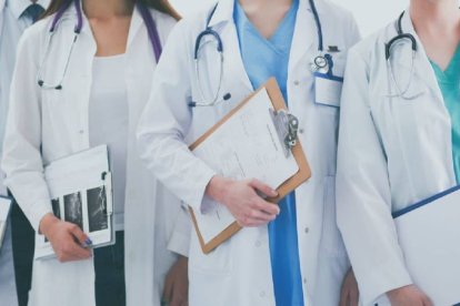 ANDOC ha lanzado una campaña donde profesionales sanitarios explican la objeción de conciencia