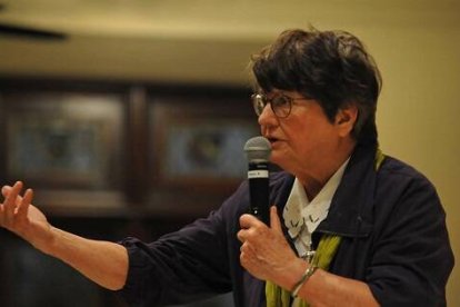 La religiosa católica Helen Prejean ha acompañado a 6 personas mientras las ejecutaban... defiende el contacto físico y la oración en voz alta