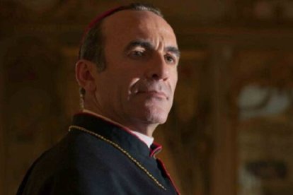 Antonio Reyes caracterizado como San Antonio María Claret, ya de obispo