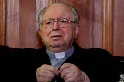 Fernando Karadima era uno de los sacerdotes más conocidos en Chile