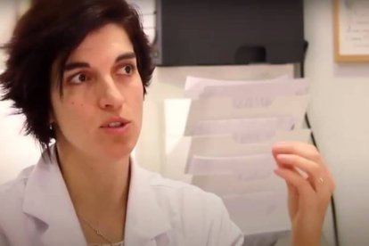 La doctora Helena Marcos además de médico es laica consagrada de los Apóstoles de los Corazones de Jesús y María