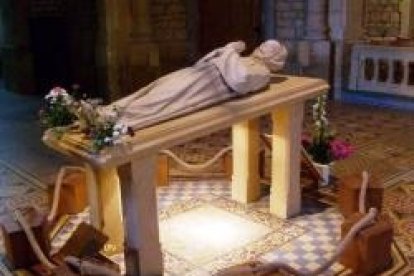 Primitiva sepultura de San Walfroy.