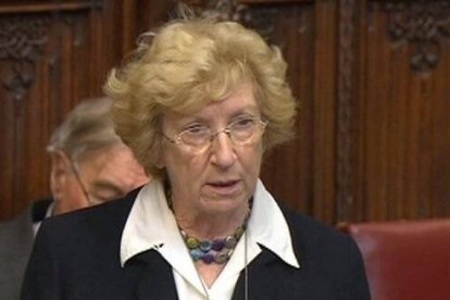 La baronesa Molly Meacher, además de diputada en los Lores, es presidenta del lobby eutanásico inglés