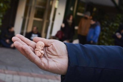 Casi 90.000 abortos se produjeron en España en 2020 mientras se acrecienta la persecución a rescatadores y grupos provida
