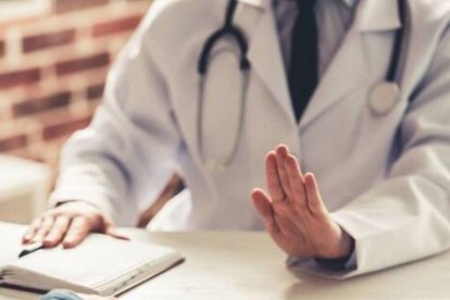 El sanitario tiene derecho a no participar en un acto grave, maligno, que repugna a su sentido ético y humano