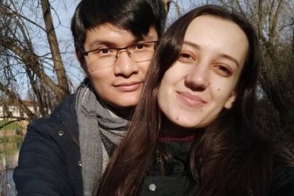 Uan y su novia Natalia tienen una historia de fe... él era ateo y pensó que podía refutar su fe pero...