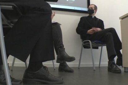 Joan Prat, exorcista de la diócesis de Vic, y capellán de la cárcel de Lledoners, habla del demonio en TV3