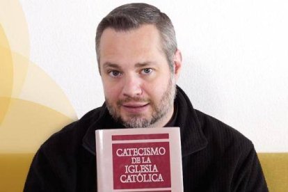 En "El fracaso del ateísmo", el sacerdote Jesús María Silva Castignani, refuta a Marx, Nietzsche, Freud y otros grandes representantes del pensamiento ateo y materialista.