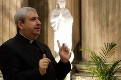 Gian Matteo Roggio, uno de los profesores expertos en exorcismos del curso del Regina Apostolorum