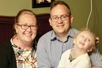 Debido a la dificultad para tener a su hija y su grave enfermedad, ofrecieron el aborto a Mary Baker hasta en dos ocasiones... Ella decidió confiar en Dios.