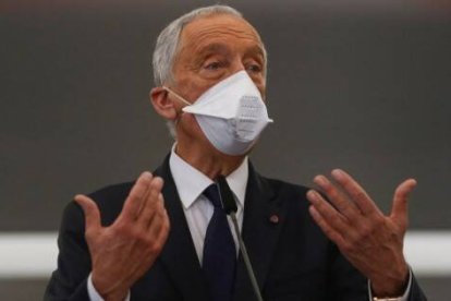 Marcelo Rebelo de Sousa, presidente de Portugal, experto constitucionalista, pide al Tribunal Constitucional analizar la Ley de Eutanasia