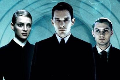Personajes de la película Gattaca de 1997, un clásico del cine que reflexiona sobre la eugenesia y la clasificación tecno-genética de los hombres