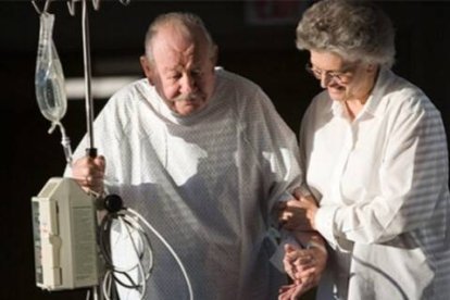 Los ancianos y vulnerables pueden sufrir coerción y presiones para que pidan la eutanasia allí donde es legal... no hay forma de prevenir esa coerción si la eutanasia es legal