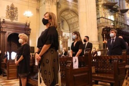 Un funeral por un fallecido de coronavirus en Málaga... con la pandemia ha aumentado la práctica religiosa, cuando lo permiten los confinamientos