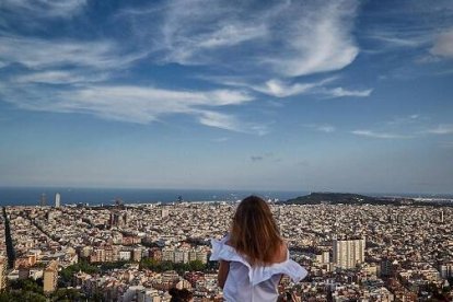 Barcelona desde el búnker del Turó de la Rovira... ¿cómo llevar toda esta gente a la patria celestial, con Dios?