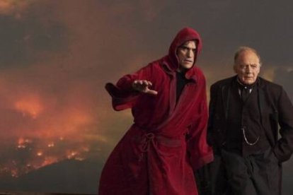 Diego es acompañado por un escritor inglés para repasar su vida... escena de The House of Jack, de Lars von Triers, que evoca a Dante y Virgilio