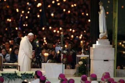 Francisco en 2017 cuando visitó el santuario de Fátima por el centenario de las apariciones