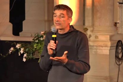 Guillaume se encontró de golpe con las respuestas que no conocía a preguntas que no se había planteado.