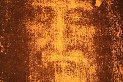 Rostro de Cristo en la Sábana Santa.
